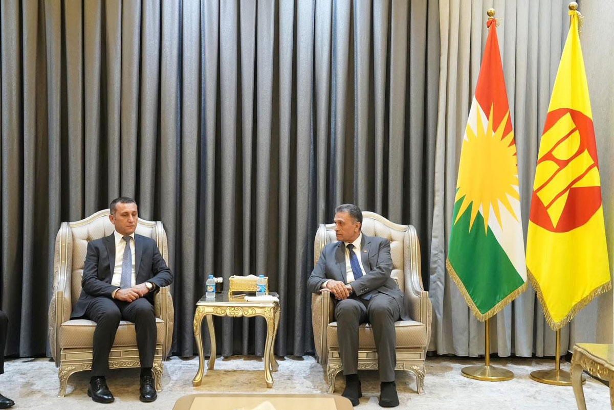 بەرپرسێ مەكتەبا رێكخستنا پارێزگەها دهـۆكێ پێشوازی ل سەرۆك و جڤاتا زانكۆیا زاخۆ كر