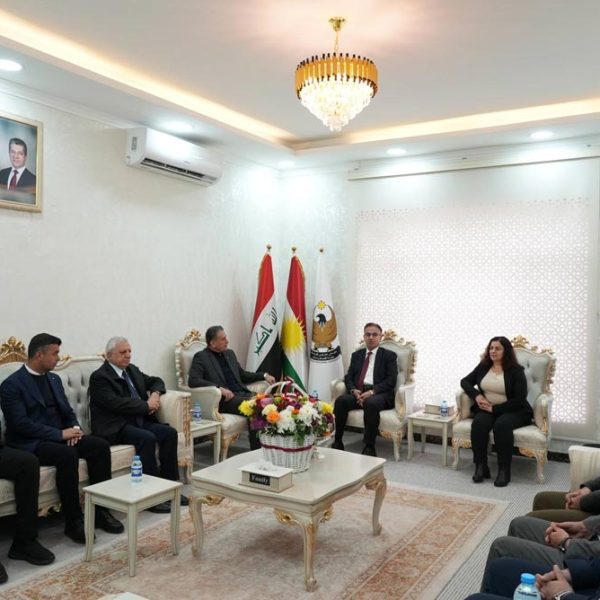 بەرپرسێ مەكتەبا رێكخستنا پارێزگەها دهۆكێ پیرۆزباهـی ل دەڤەردارێ نوی یێ سێمێلێ كر