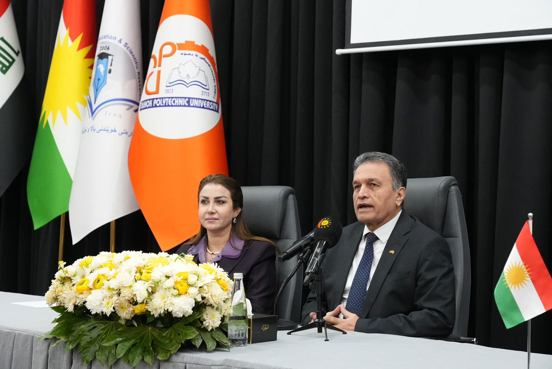 بەڕێز "سەربەست لەزگین" سمێنارەک ل زانکۆیا پۆلیتەکنیک پێشکەشکر