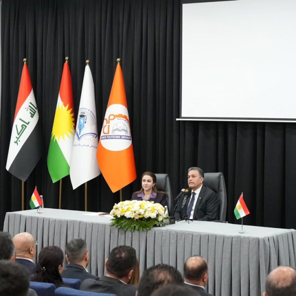 بەڕێز "سەربەست لەزگین" سمێنارەک ل زانکۆیا پۆلیتەکنیک پێشکەشکر