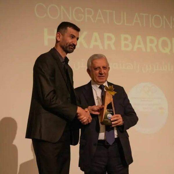 ڕێزگرتن ل پێشەنگێن وەرزشا پارێزگەها دهۆکێ و ئیدارەیا سەربەخۆیا زاخۆ