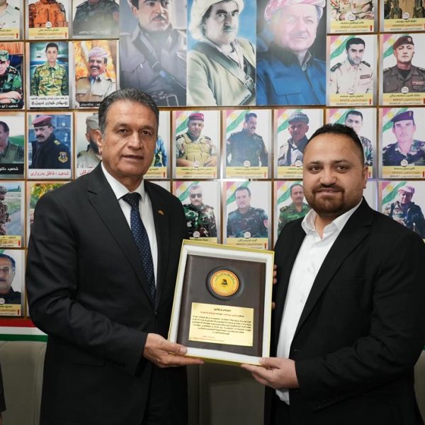 بەڕپرسێ مەکتەبا ڕێکخستنێ سەرەدانا چایخانا شەهیدان دکەت