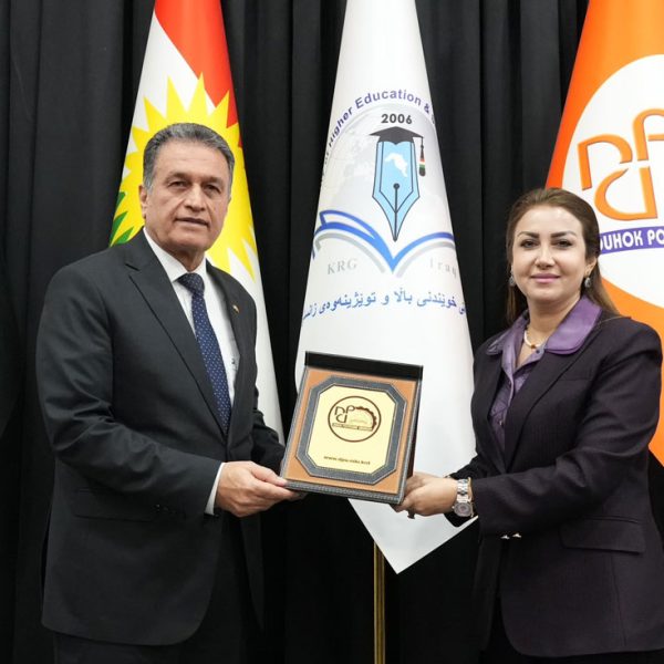 بەڕێز "سەربەست لەزگین" سمێنارەک ل زانکۆیا پۆلیتەکنیک پێشکەشکر