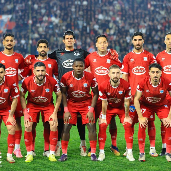 مەکتەبا ڕێکخستن پیرۆزباھیێ ل یانەیا زاخۆ دکەت