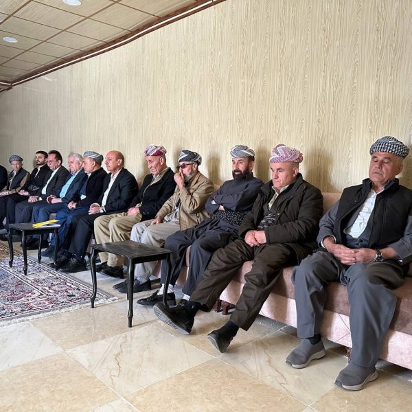 شاندەکێ مەکتەبا ڕێکخستنا سەرەدانا لقێ ئامێدیێ یێ ئێکاتیا مامۆستایێن ئایینی دکەت