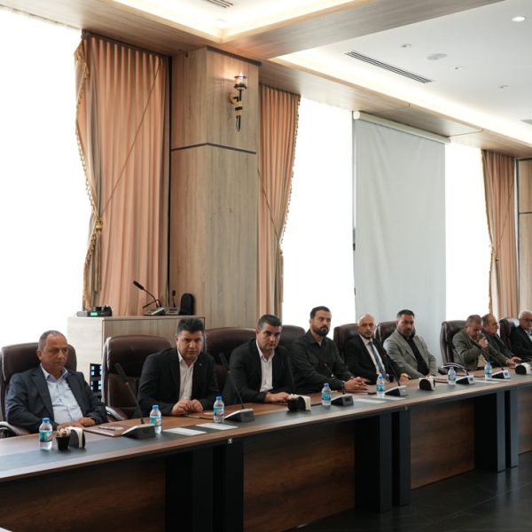 سەربەست لەزگین بەرپرسێ مەكتەبا ڕێكخستنا بەهـدینان دگەل سازیێن ڕاگەهاندنێ كۆمبوو