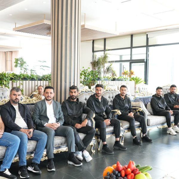 بەرپرسێ مەکتەبا ڕێکخستنێ د ڕێۆڕەسمێن خەلاتکرنا یانەیا سێمێلێ دا تەکەزێ ل سەر پشتەڤانیا بەردەواما پارتی بۆ وەرزشی دکەت 