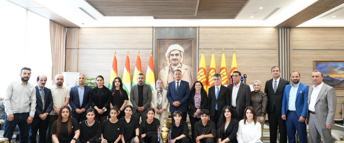 مەکتەبا ڕێکخستنا پارتی ل بەهدینان پیرۆزباهیێ ل کچێن قارەمان یێن یانا دهۆکێ دکەت