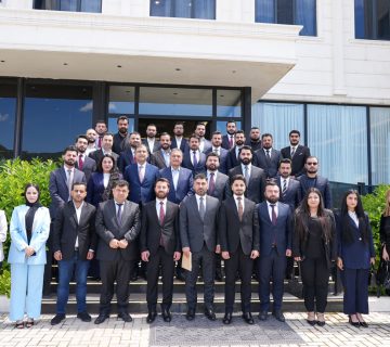 بەرپرسێ مەکتەبا ڕێکخستنێ دگەل ستافێ لقێن قوتابیان و لاوان کۆمبوو